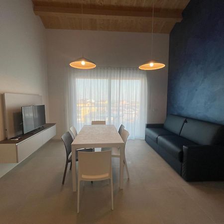 Woody Green Penthouse Sea View - Agenzia Cocal Caorle Buitenkant foto