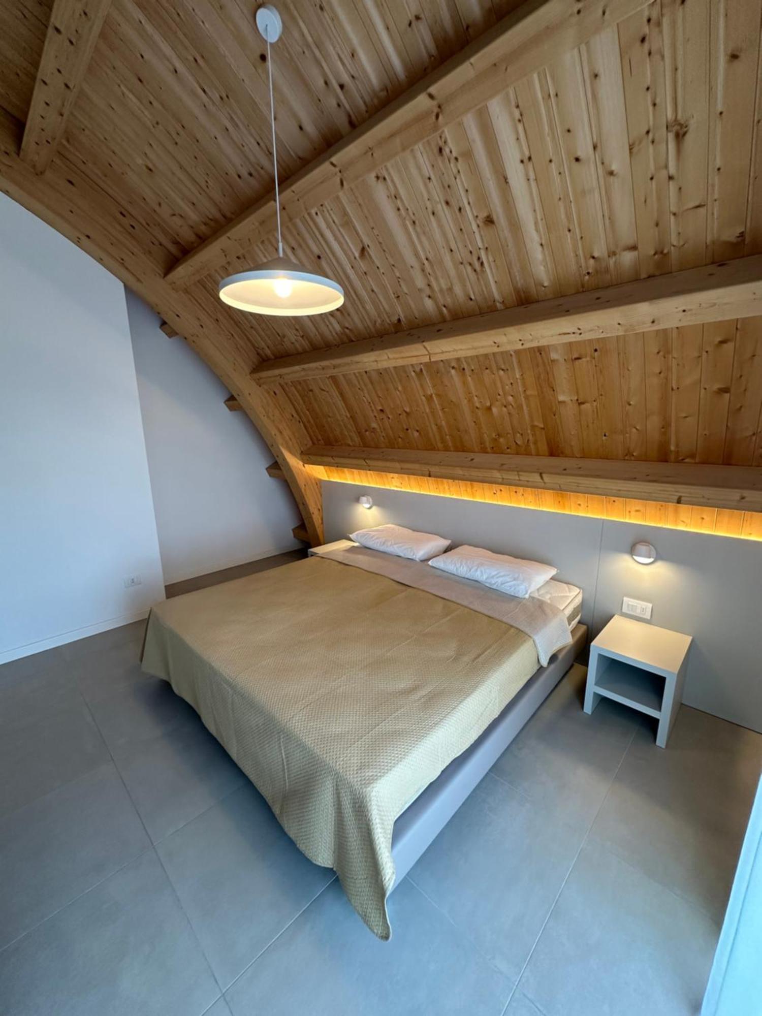 Woody Green Penthouse Sea View - Agenzia Cocal Caorle Buitenkant foto