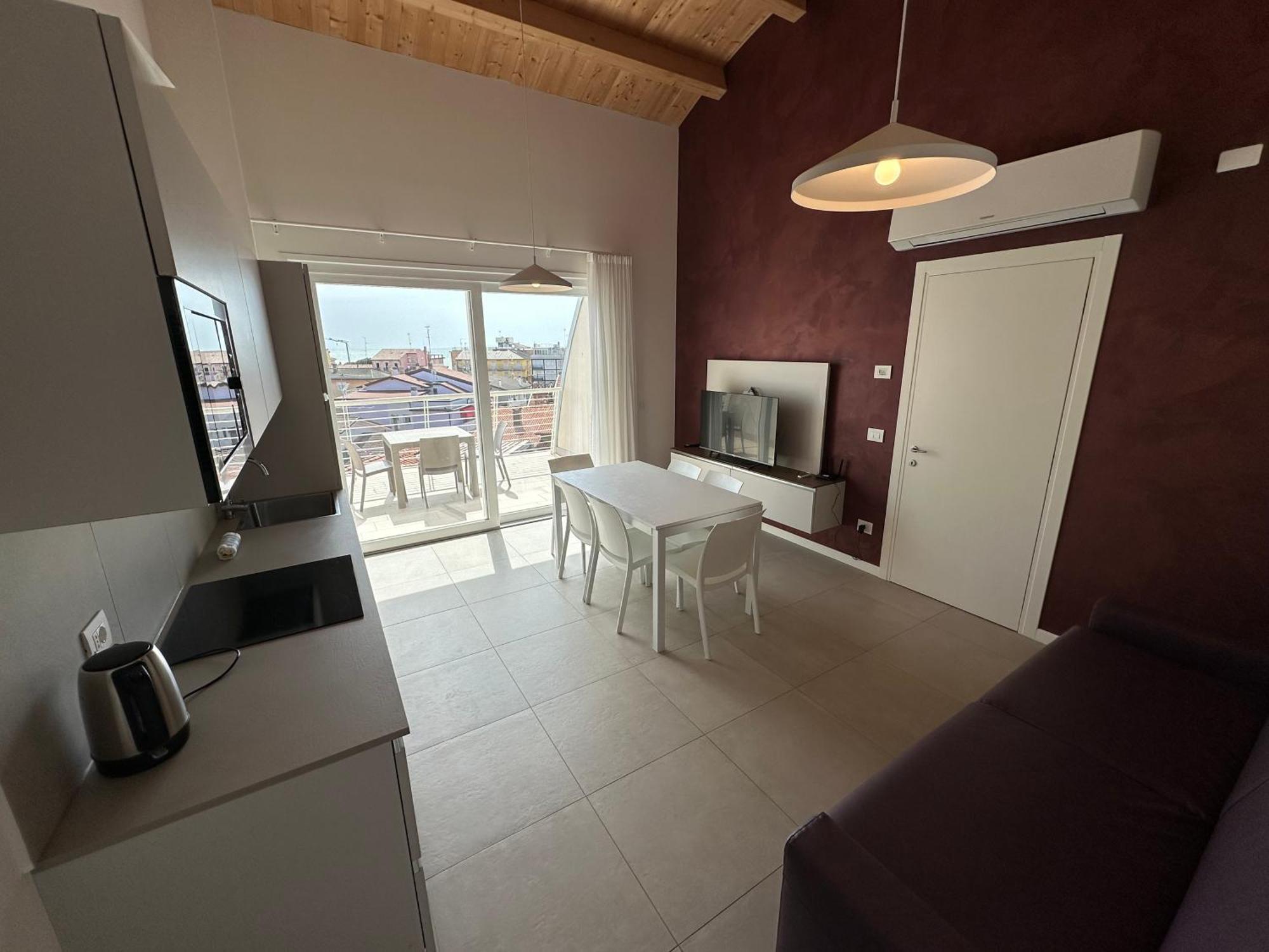 Woody Green Penthouse Sea View - Agenzia Cocal Caorle Buitenkant foto